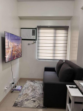 Newly Build Condo Unwind in Style